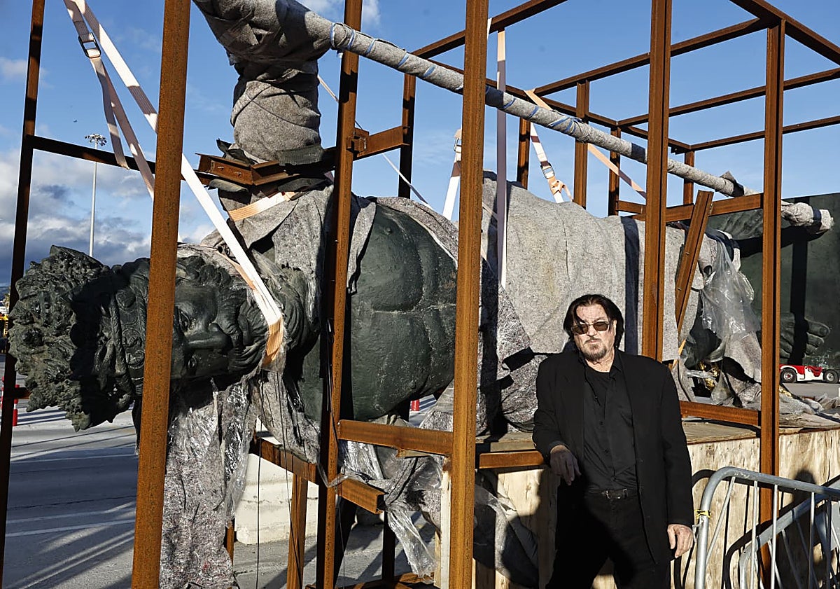 Imagen principal - El Neptuno de Ginés Serrán.